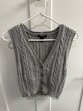 Forever 21 Light Gray Cable Knit V-Neck Button Sweater Vest